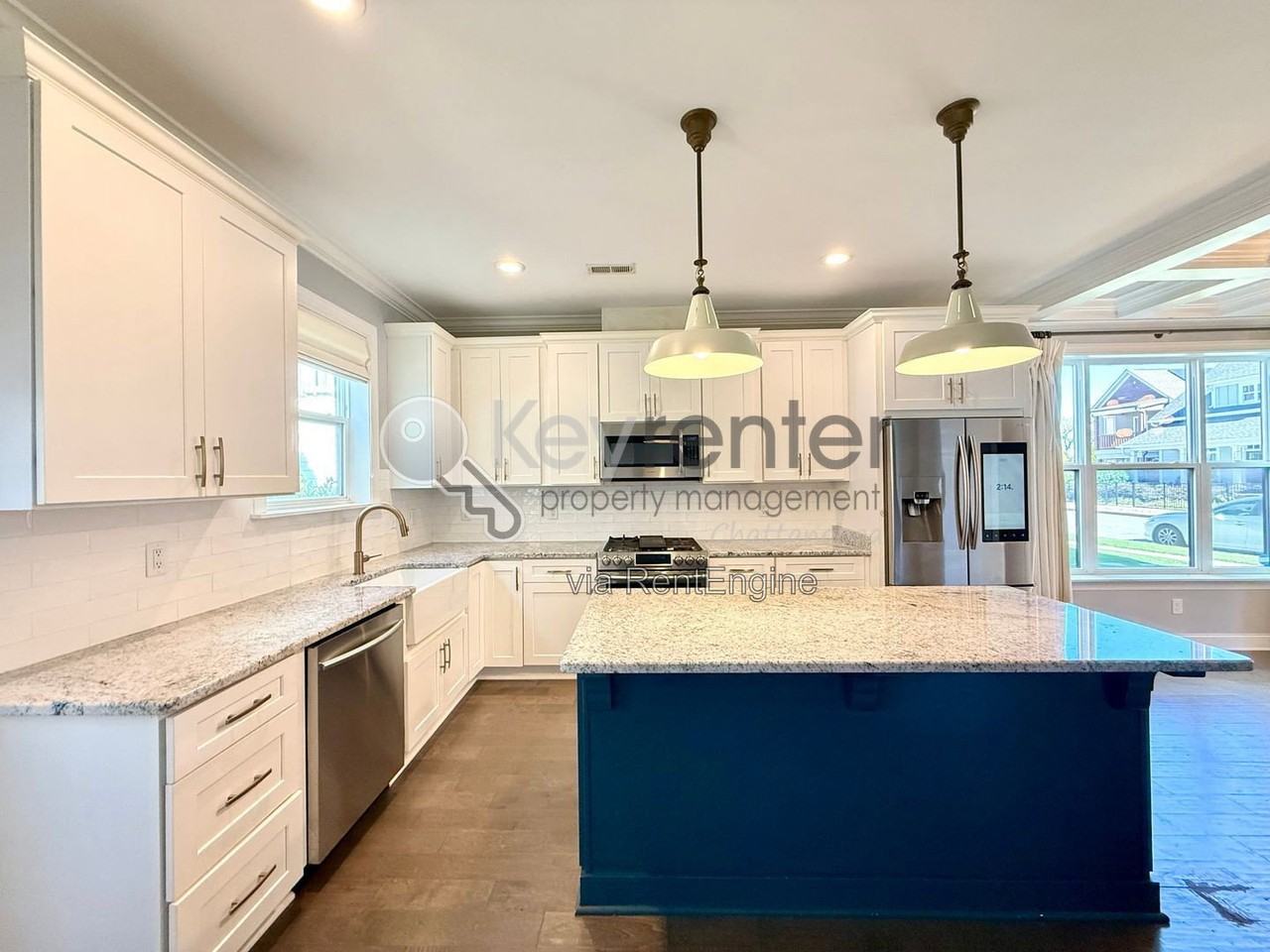 1425 Park Ave - Photo 6 of 27