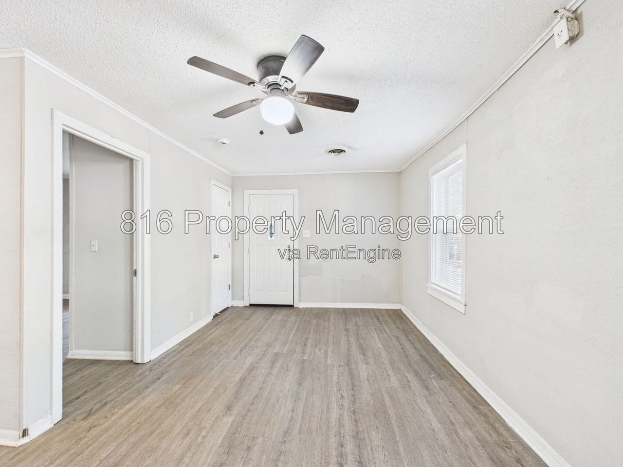 1901 S Ash Ave - Photo 3 of 22