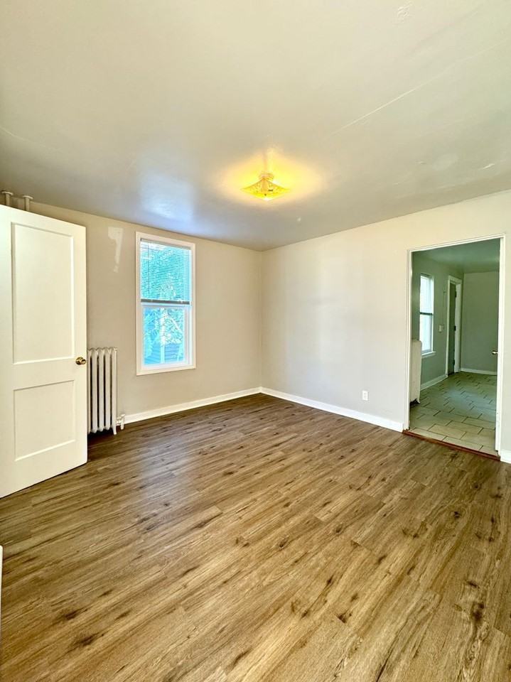 7 E Isabella Ave - Photo 5 of 10