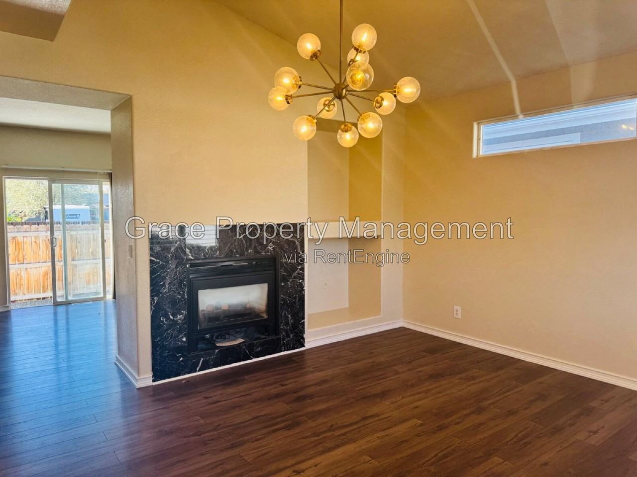 10075 Wyandott Cir S - Photo 2 of 19