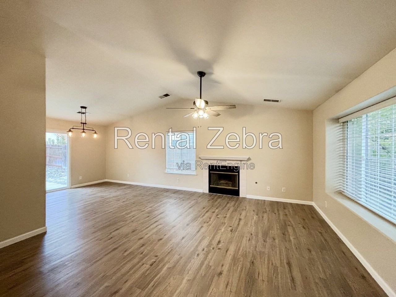 788 Wren Ct - Photo 3 of 16