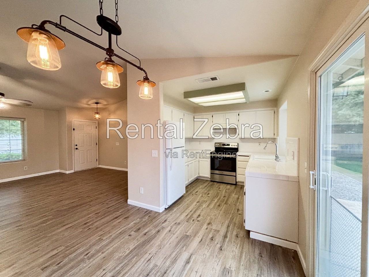 788 Wren Ct - Photo 6 of 16