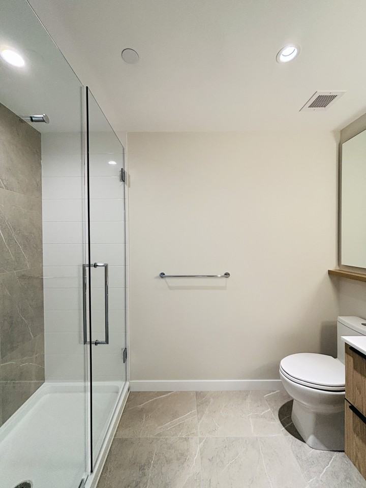 612 Elmwood St #2410 - Photo 6 of 50