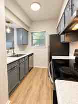 Royal Oak Condominiums - Photo 1 of 1