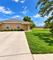 featured image of 2123 Sw Mckinley Ave #2