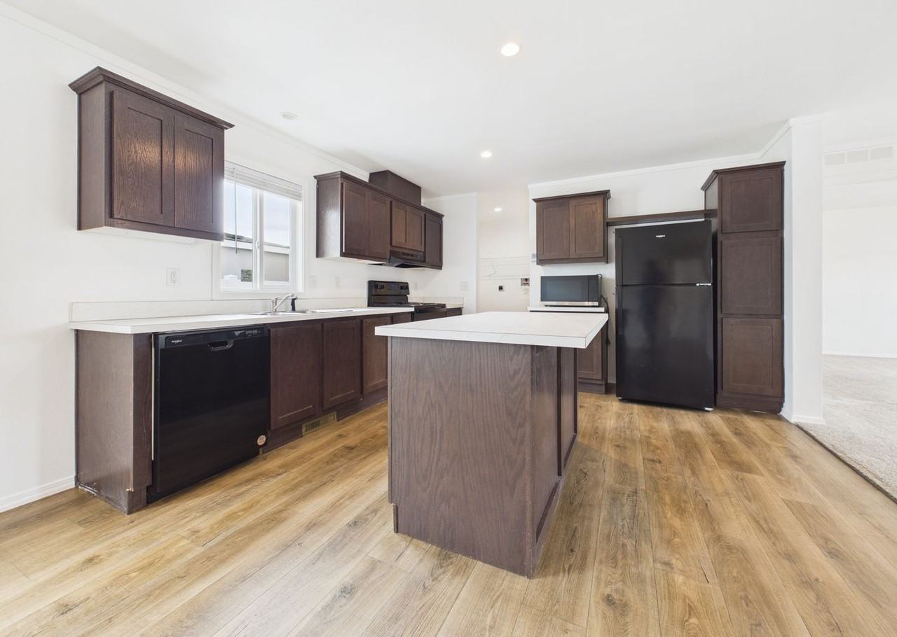 2681 E Edison Ave #22 - Photo 6 of 19