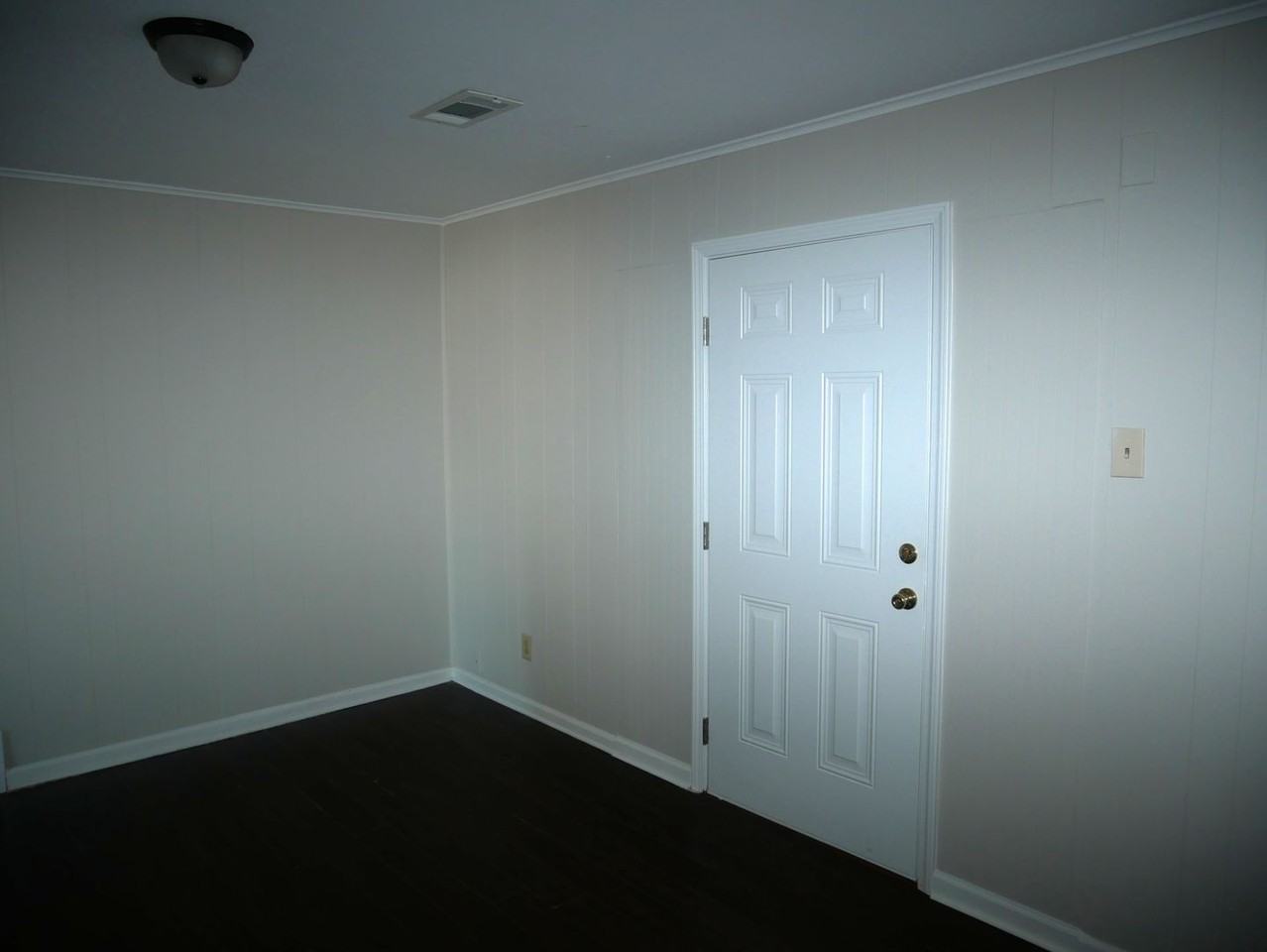 1269 Staunton Dr - Photo 5 of 18