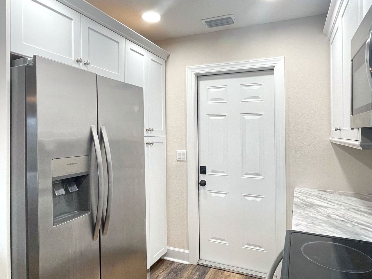 307 Orange Blossom Dr - Photo 5 of 24