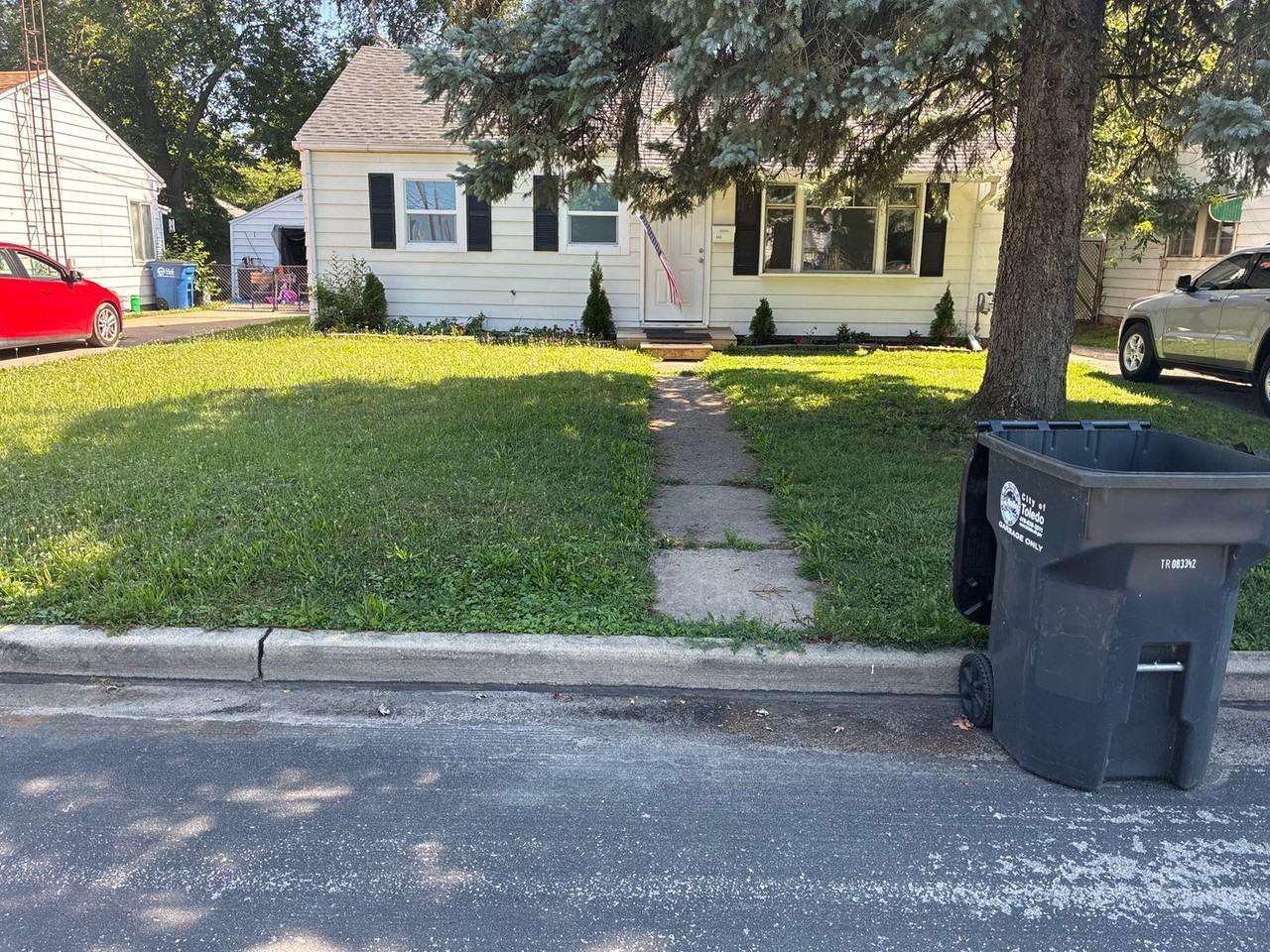 242 E Northgate Pkwy - Photo 2 of 6