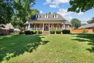 104 Oak Hill Dr - Photo 1 of 1