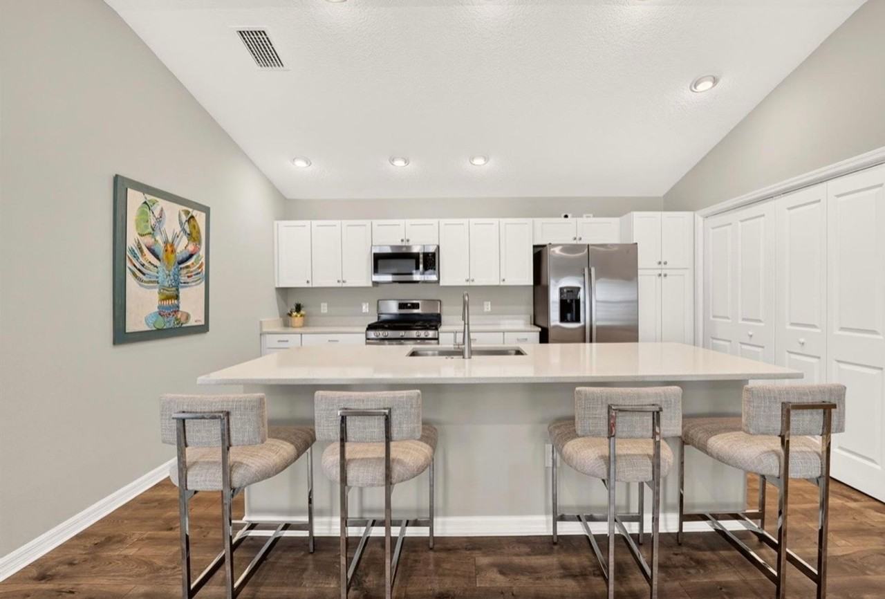 6148 Kristen Ave - Photo 5 of 9