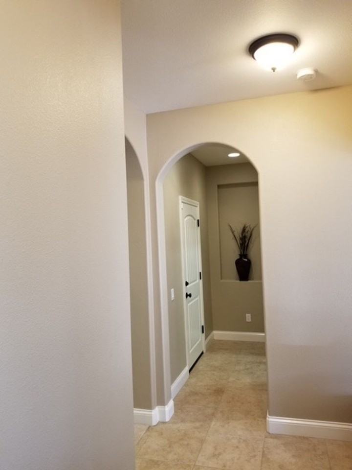 738 Goddard Dr - Photo 5 of 5