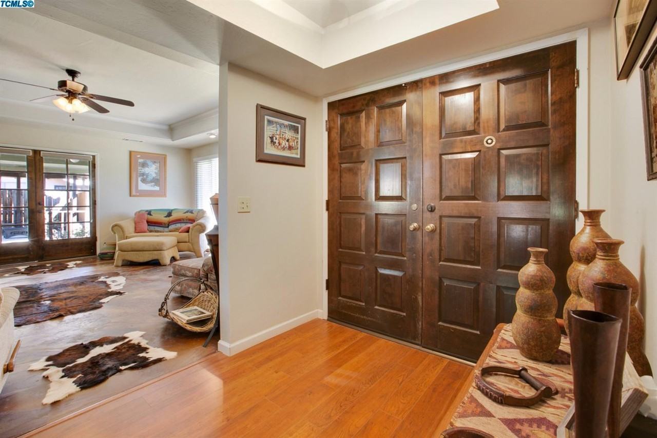1199 N Gem St - Photo 4 of 21