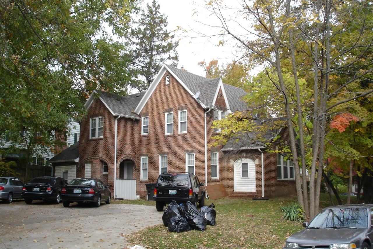 1508 University Ave - Photo 2 of 44
