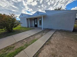 featured image of 1600 Pontiac Dr