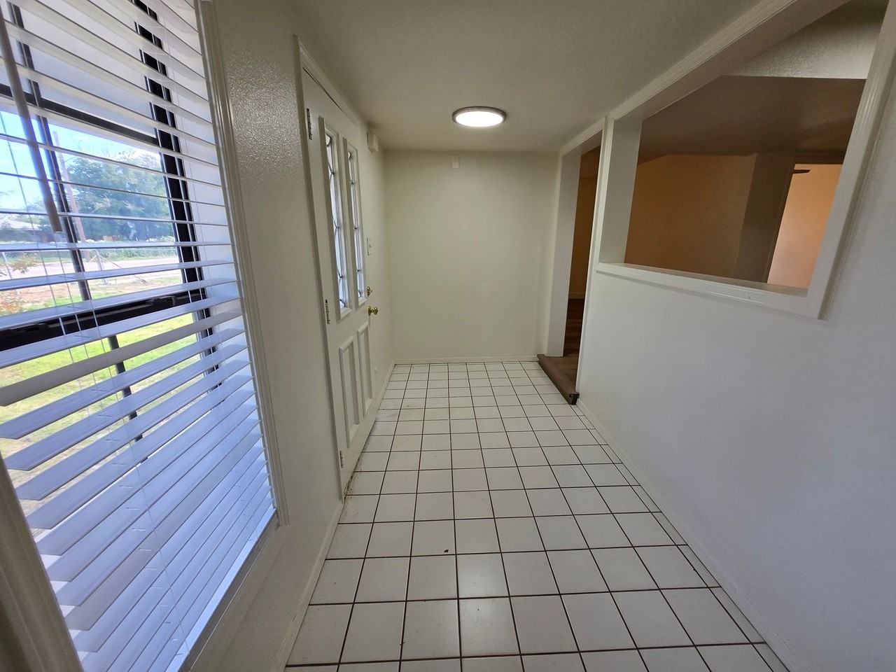 1600 Pontiac Dr - Photo 2 of 16