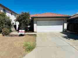featured image of 4274 W Weldon Ave