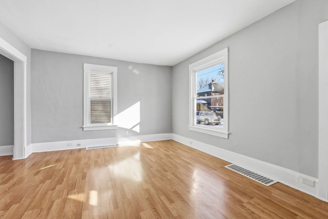 1169 23rd St - Photo 3 of 18