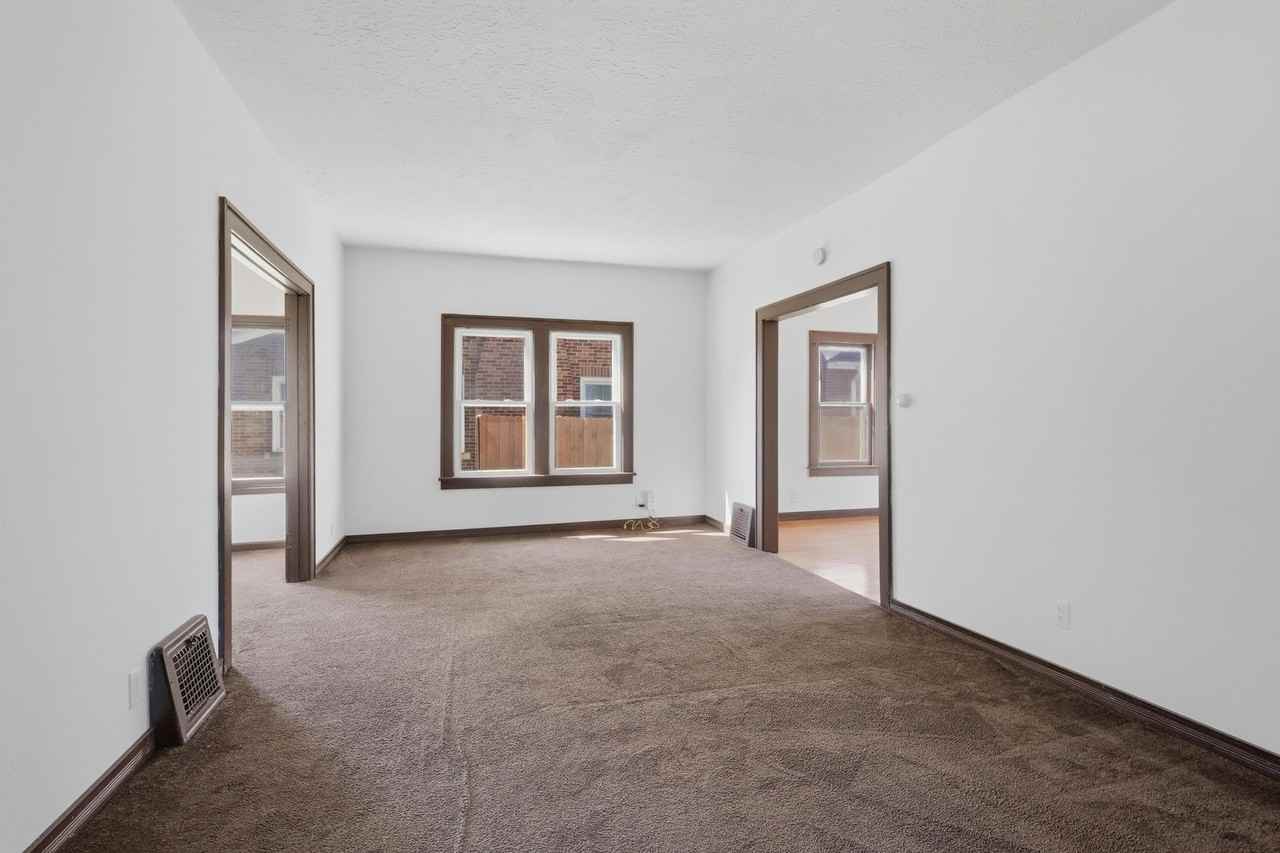 1536 35th St - Photo 7 of 25