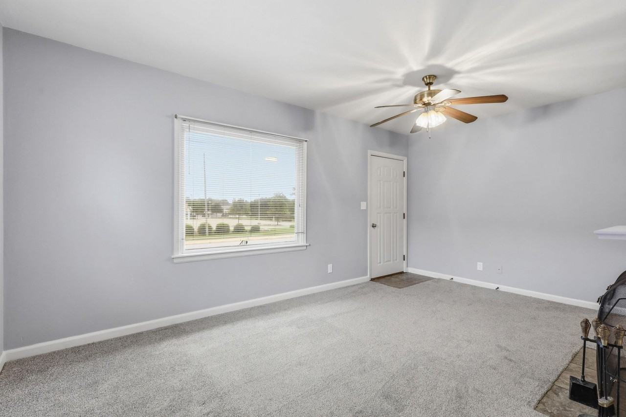 2506 17th St - Photo 7 of 23