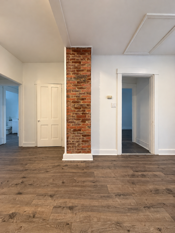 322 W James St - Photo 2 of 17