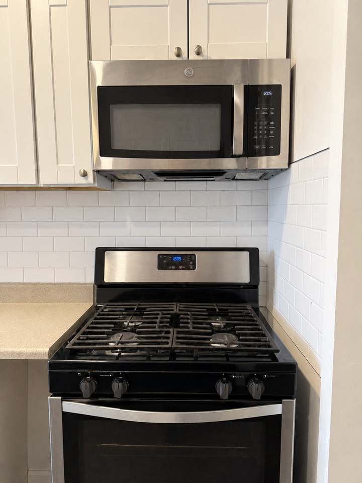 322 W James St - Photo 7 of 17