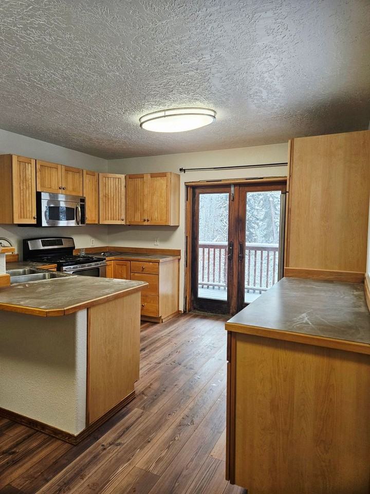 645 Oleary Rd - Photo 2 of 11