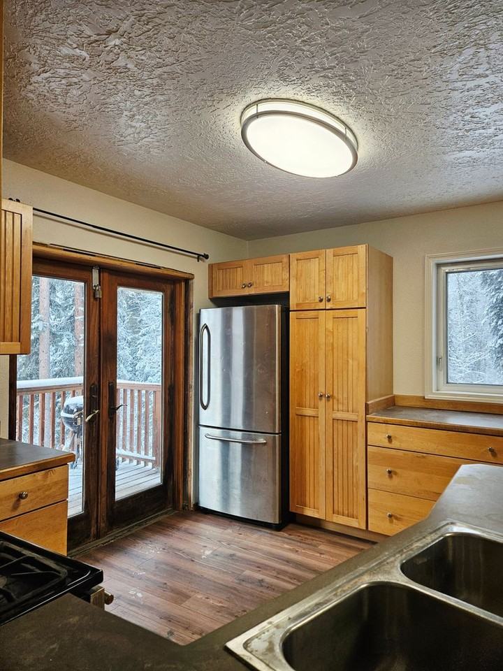 645 Oleary Rd - Photo 3 of 11