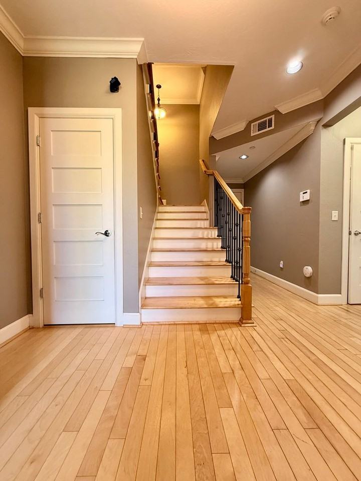 200 Russell M Perry Ave - Photo 4 of 19