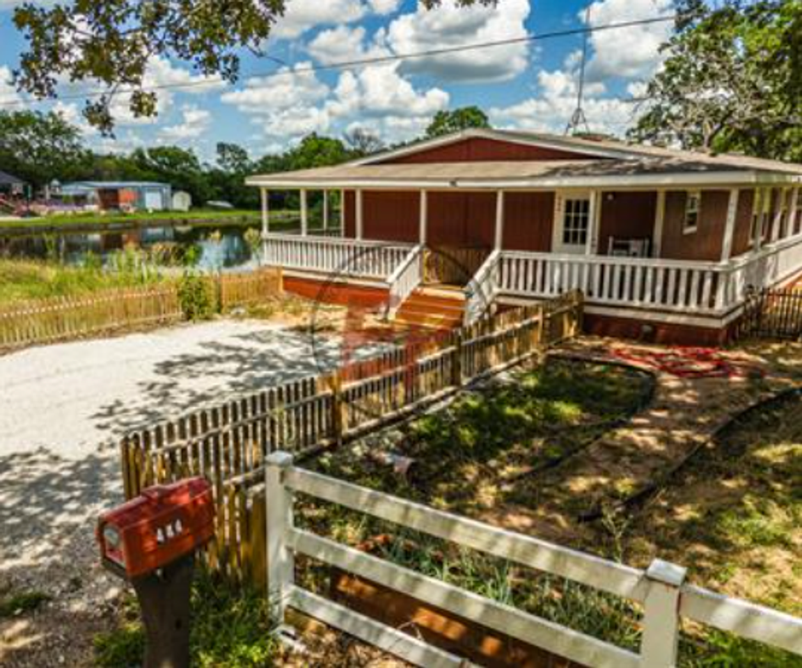 444 Happy Swaner Ln - Photo 4 of 25