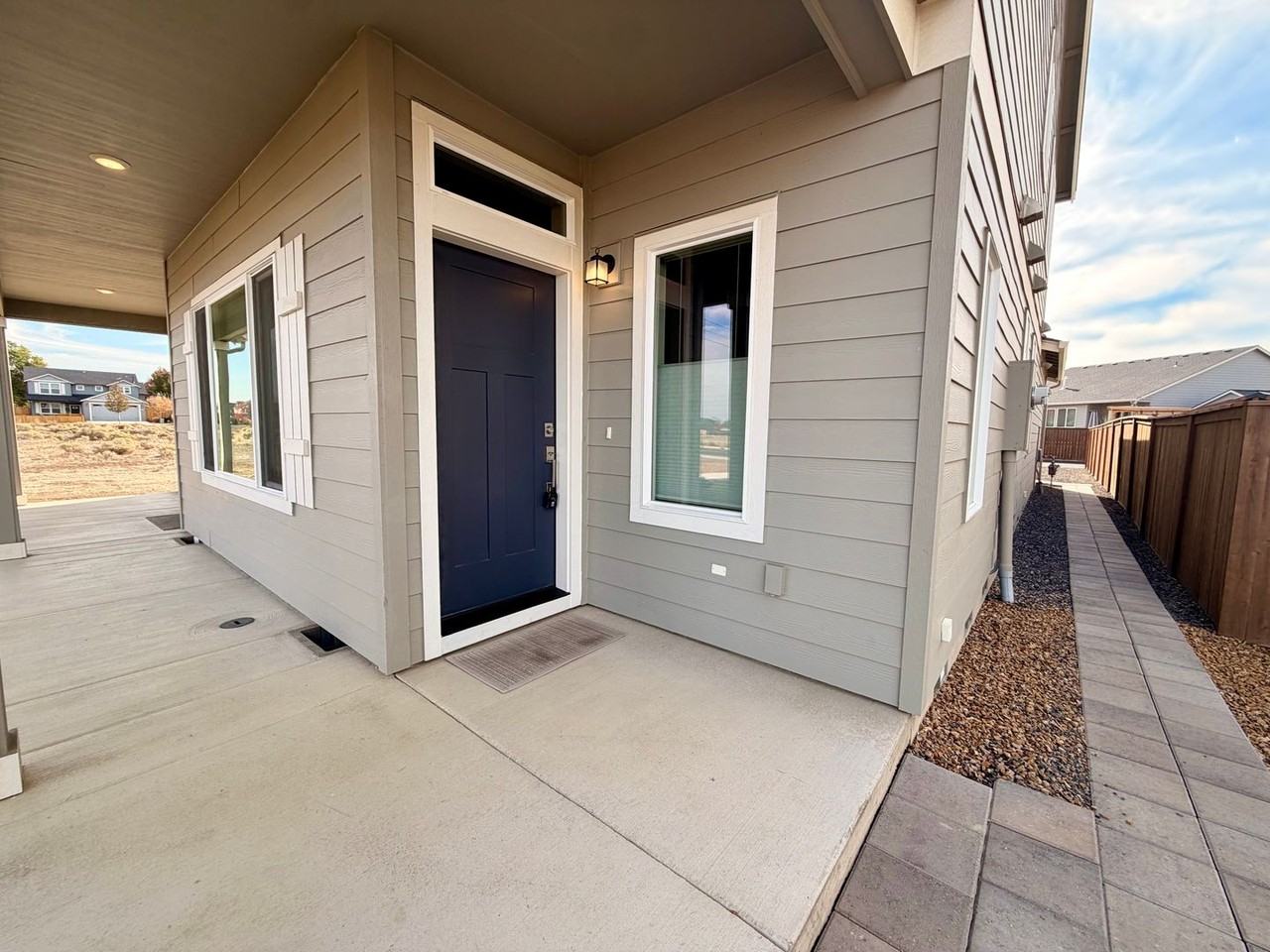 4014 Sw Quartz Ave - Photo 2 of 35