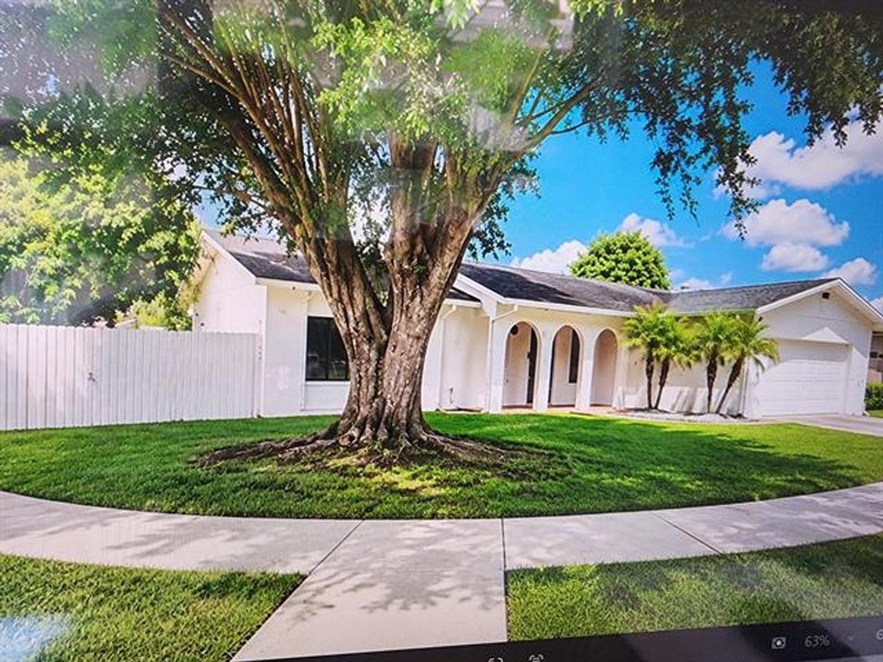 7450 Sw 130th Ave #7450 - Photo 2 of 11