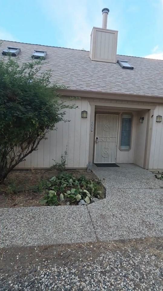 5259 Miocene Cir - Photo 2 of 17