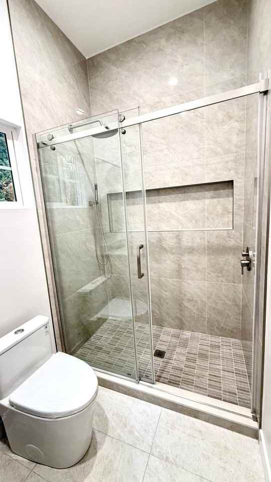 16415 Rosewood St - Photo 4 of 9
