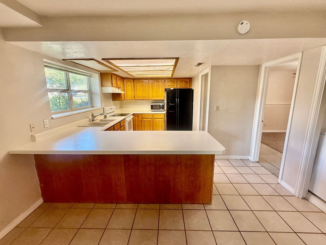 894 N 700 W - Photo 6 of 28