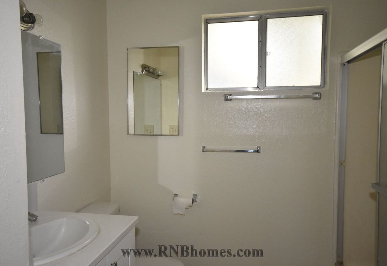 949 Nogales St - Photo 7 of 15