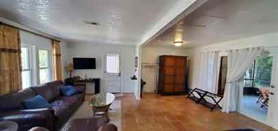 1403 Indian River Ave #B - Photo 2 of 16