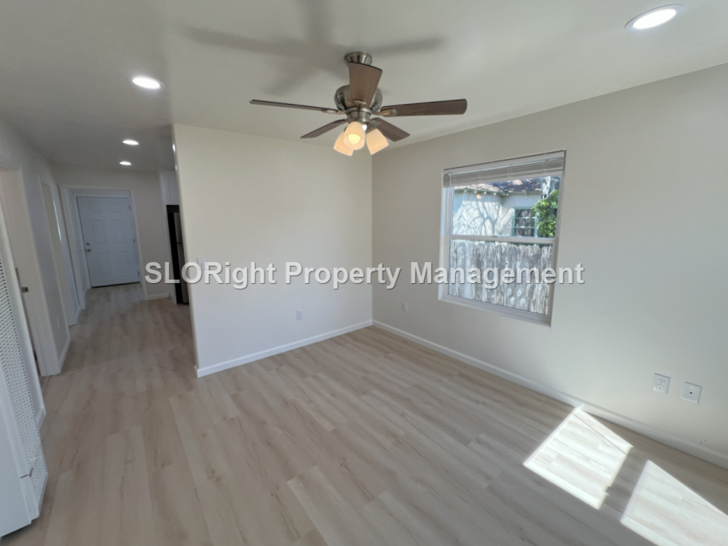239 Sandercock St - Photo 4 of 19