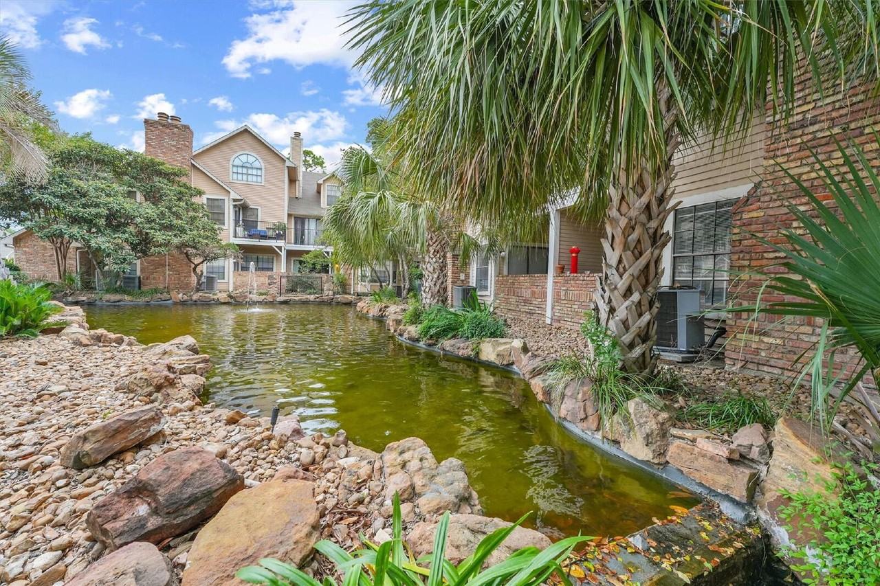 2300 Old Spanish Trl Apt 1010 - Photo 3 of 16