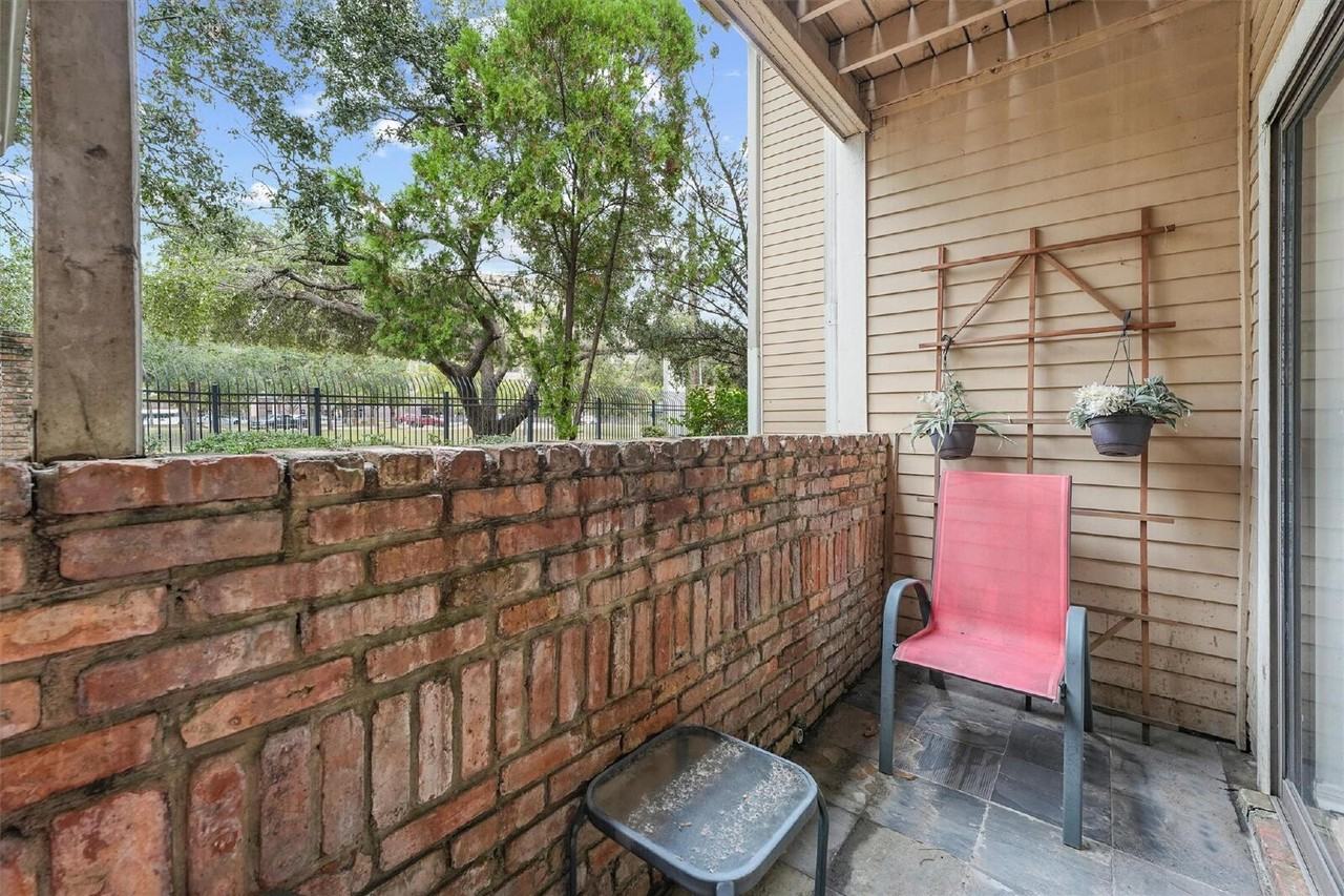 2300 Old Spanish Trl Apt 1010 - Photo 5 of 16