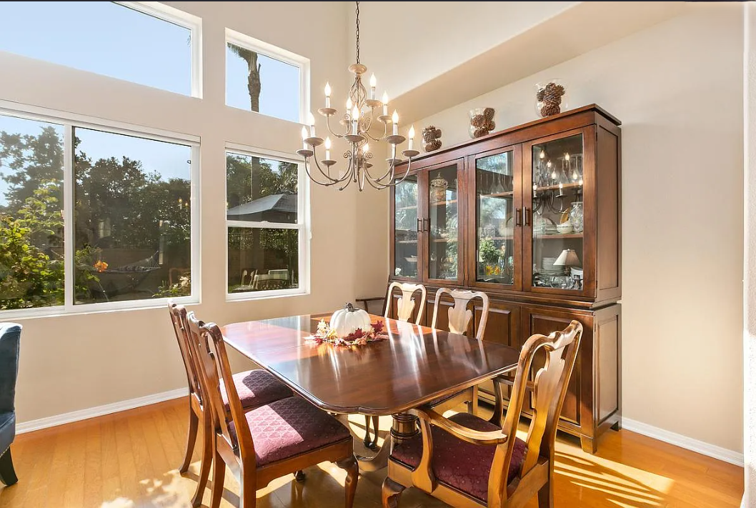 3884 Rockfield Ct - Photo 6 of 8