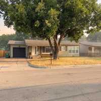 featured image of 5004 Melbourne Dr