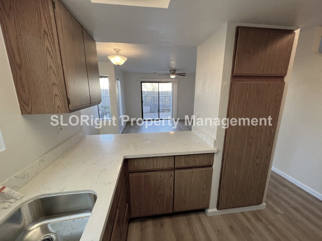 2975 Rockview Pl - Photo 7 of 16