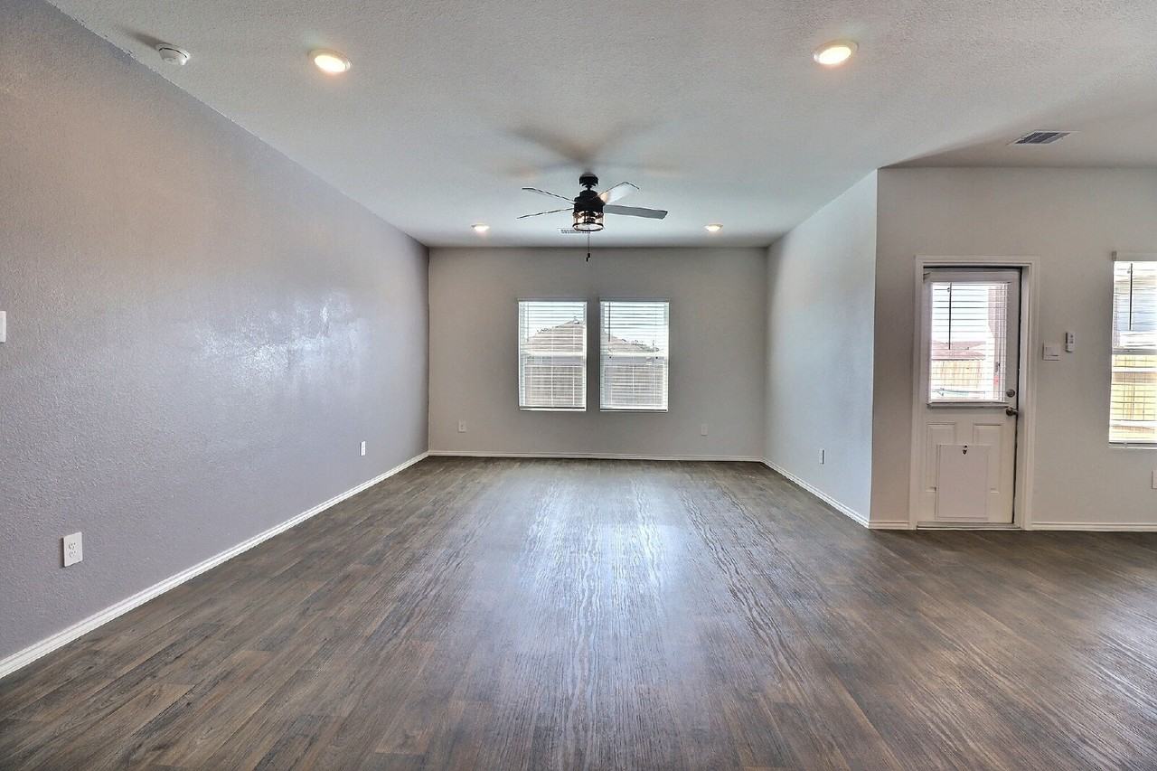 209 N Richland Dr - Photo 4 of 20