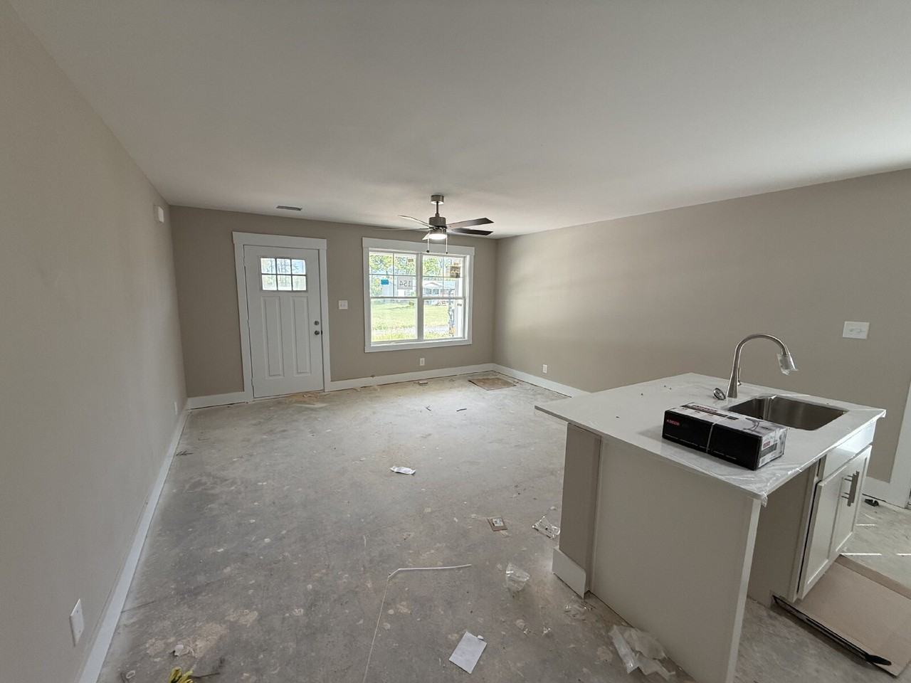 154 Indiana Ave - Photo 3 of 14