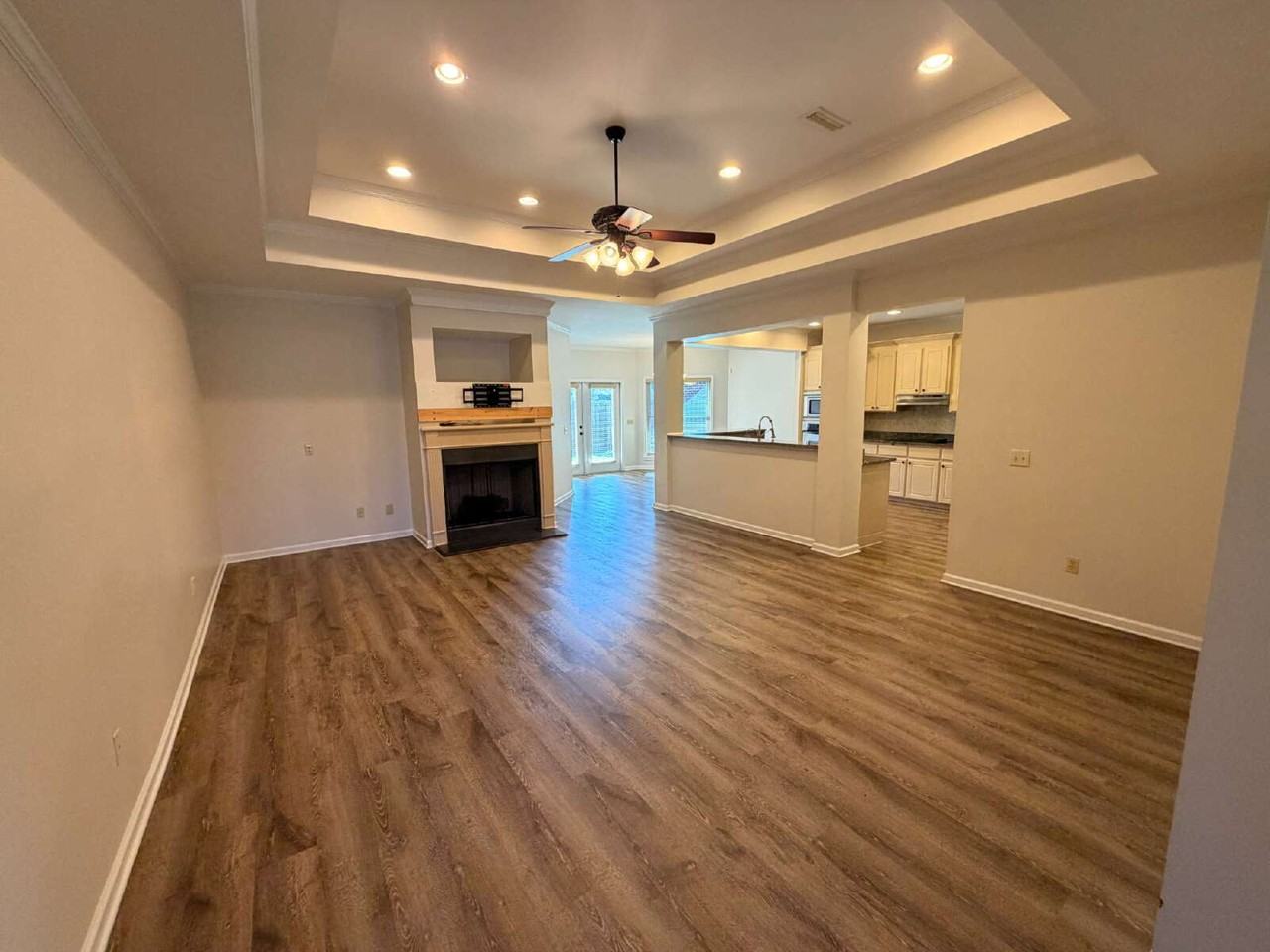 239 Veritas Dr - Photo 3 of 15