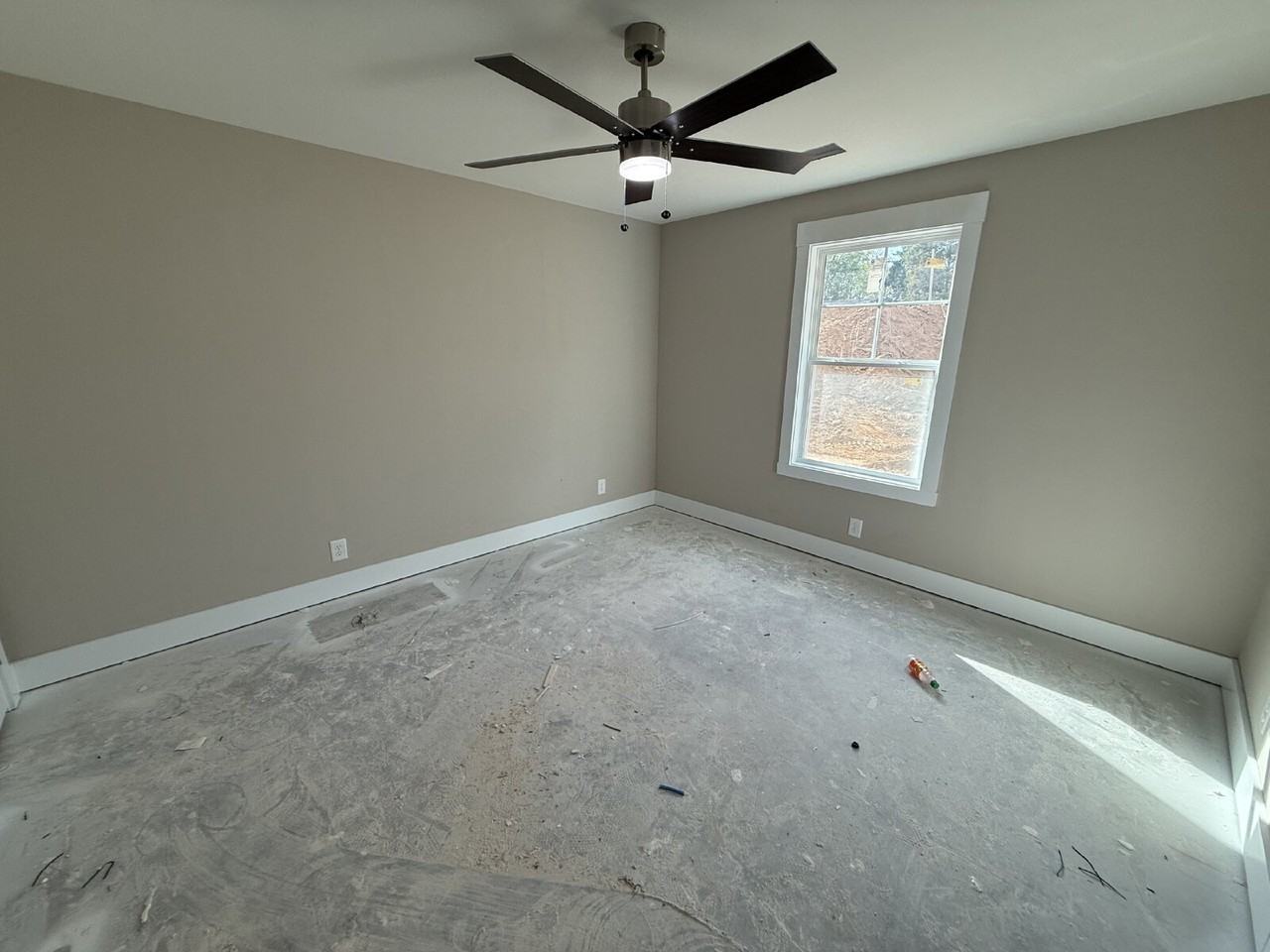 158 Indiana Ave - Photo 5 of 14