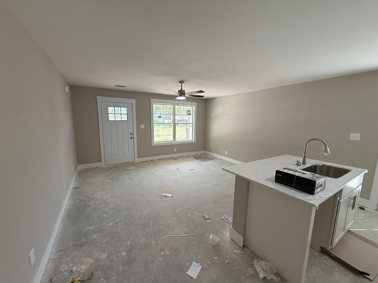 158 Indiana Ave - Photo 7 of 14