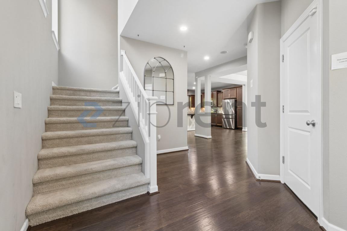 19606 35th Dr Se - Photo 4 of 30