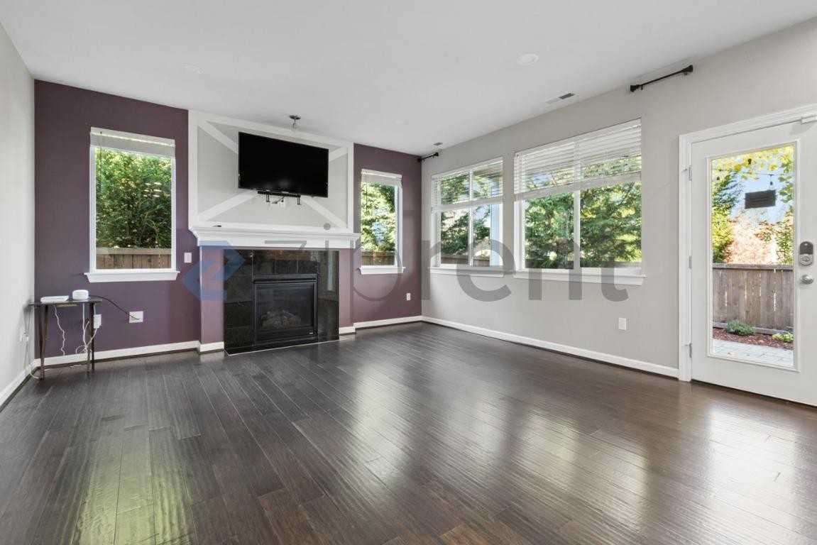 19606 35th Dr Se - Photo 6 of 30